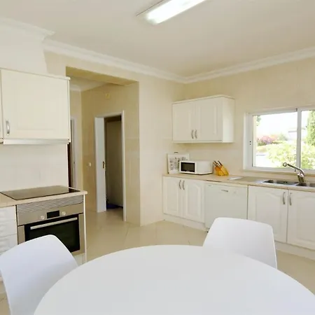 Villa 6friends, Clever Details - Quiet Area Close To A And Pinhal Golf Course